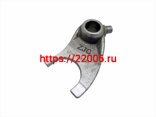 Вилка копирного вала центральная 172FMM (CB250D-F)